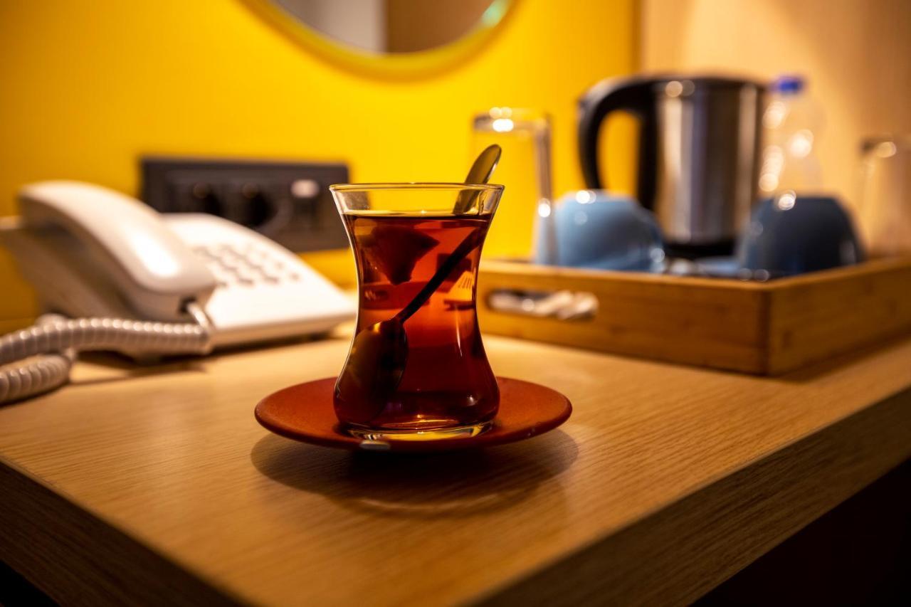 Hotel 4 Llulla Prishtinë Luaran gambar